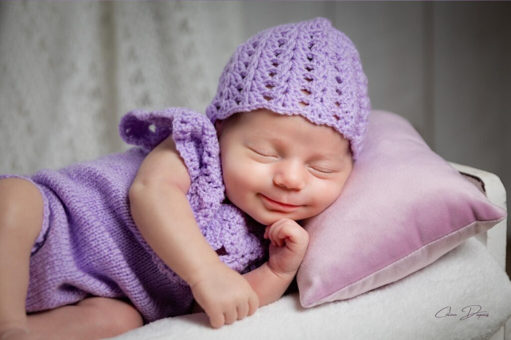 Photo d'un bébé qui qui sourit réalisée près de Nîmes