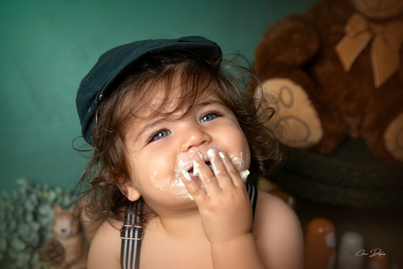 smash the cake Séance bambin, smash the cake, pose nuance, photographe Nîmes